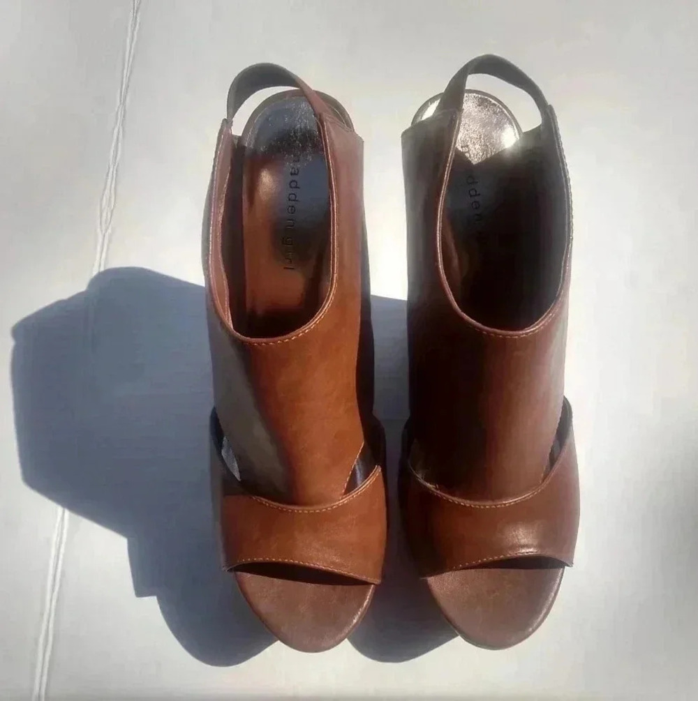 Madden Girl Women's Brown High Wedge Heel Shoes